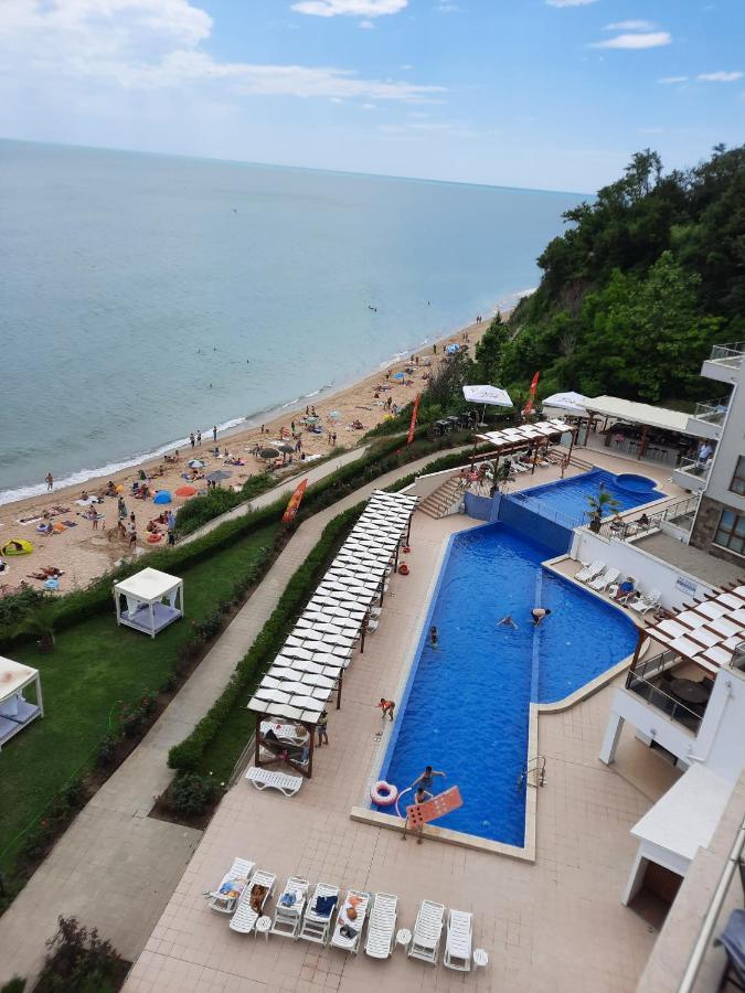 Byala Vista Cliff Apartments Exterior photo